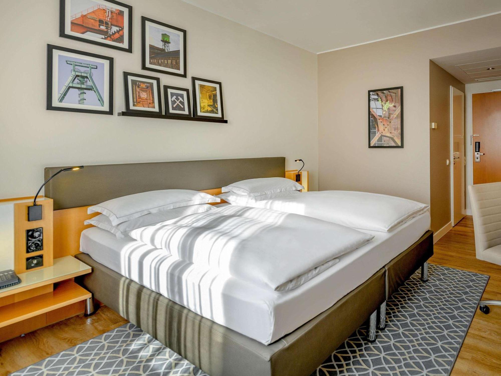 Mercure Hotel 4*